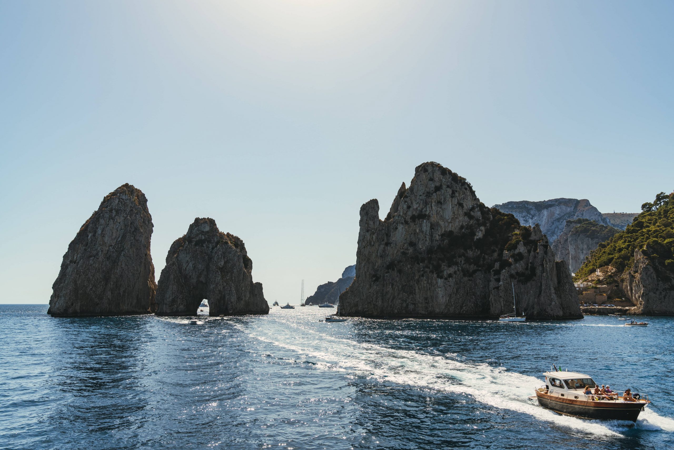 Da dove vedere i Faraglioni di Capri? 5 Imperdibili Tappe!