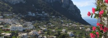 Primavera a Capri: natura, cultura e tradizioni in fiore
