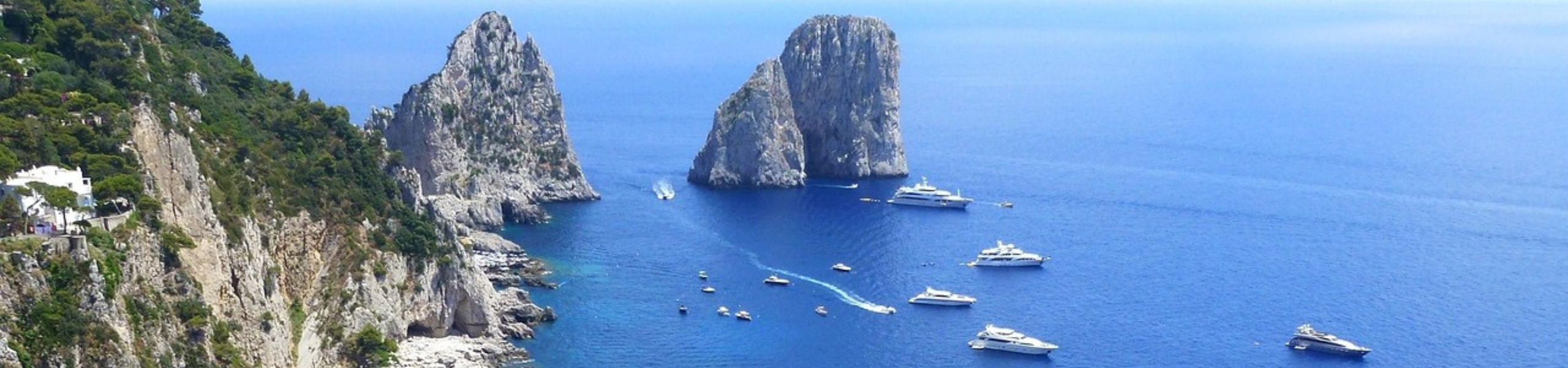 L’estate a Capri: tra mare, eleganza e sogni a occhi aperti
